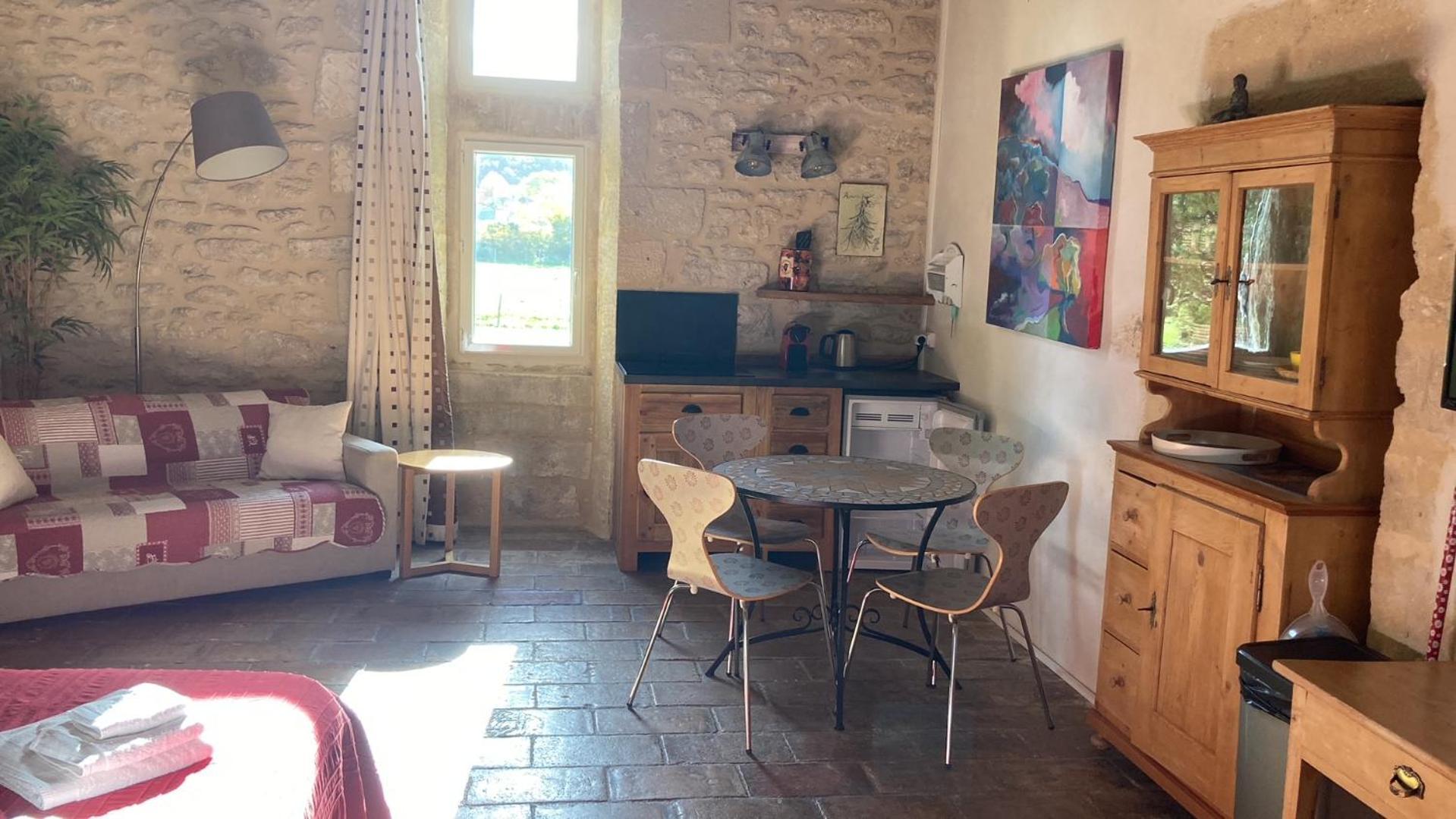 Mas De La Rivoire B&B Villevieille Esterno foto