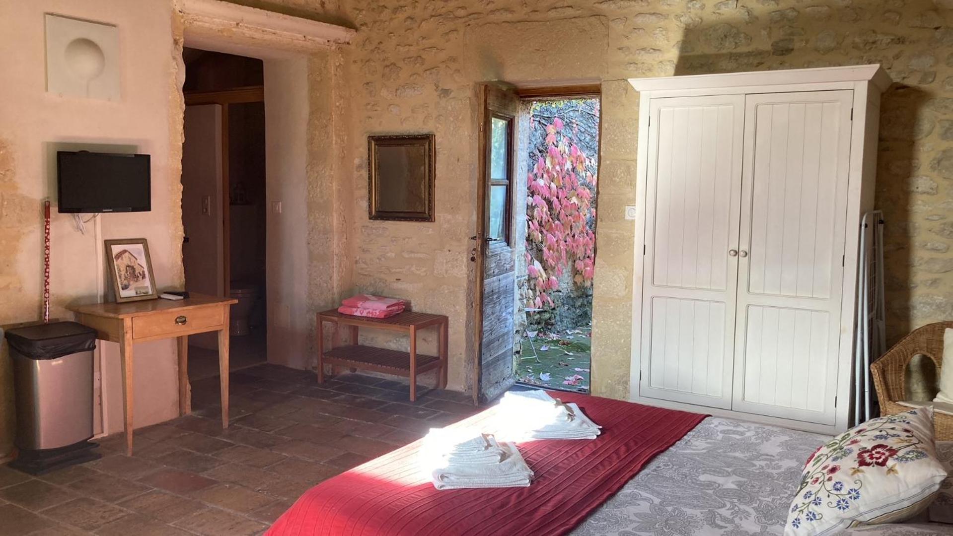 Mas De La Rivoire B&B Villevieille Esterno foto